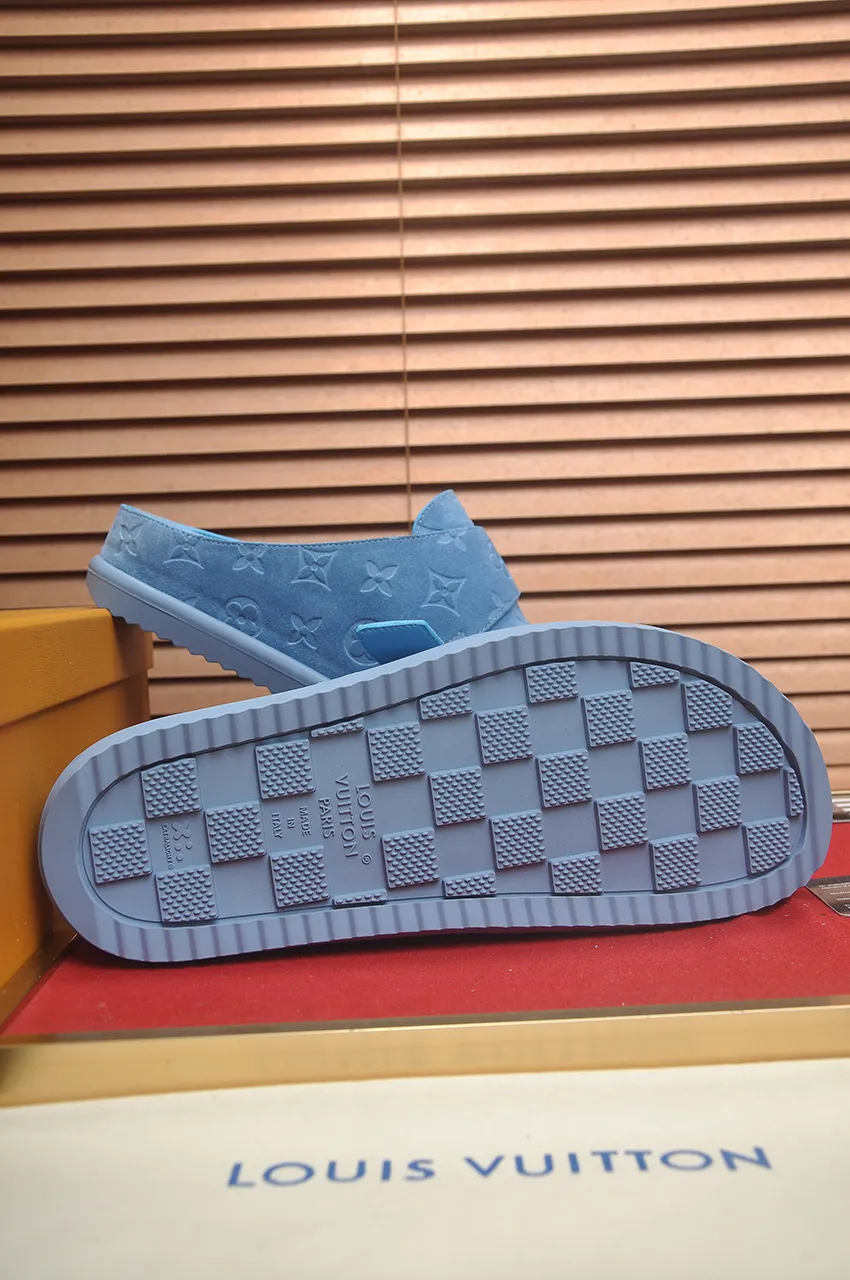Men's men's shoes 💰520💶[LOUIS VUITTON] (cowhide lining) new style 🍀LV Louis Vuitton * - top version of LV classic semi-slip trendy shoes! Made of imported original cow suede cowhide, with a first layer of comfortable cowhide lining inside! Original wear-resistant rubber outsole! High quality products! Code number 38-45 (45 customized)